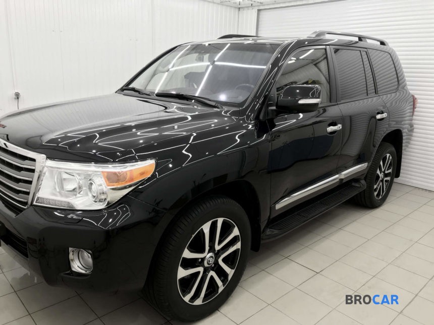 Toyota - Land Cruiser 200, 2012 1